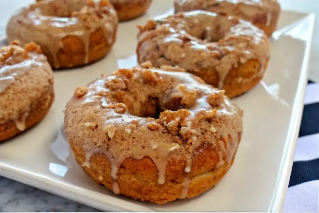 Pumpkin Spice Baked Donuts